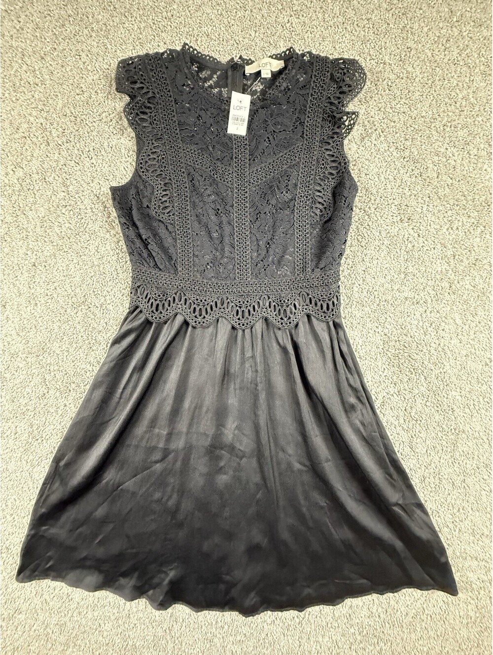 NWT The Loft Women’s Dress Size 2 Black Lace Zip Back
